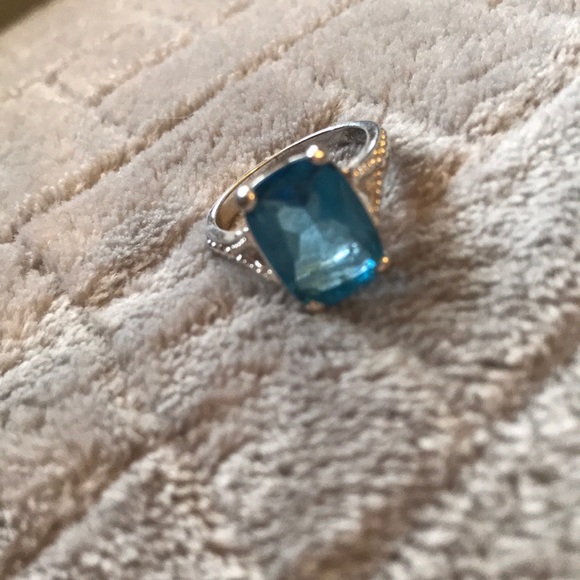Blue statement ring - Picture 4 of 4